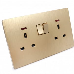 فيش كهربائي مزدوج جداري 13 امبير