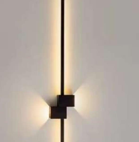 اضاءه ابليك جداريه