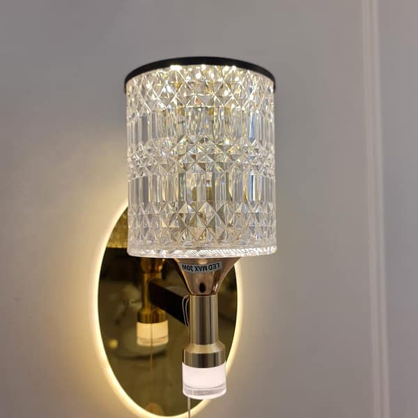 اناره جدارية مميزه