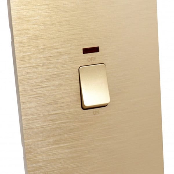 مفتاح مكيف كهربائي 45 امبير