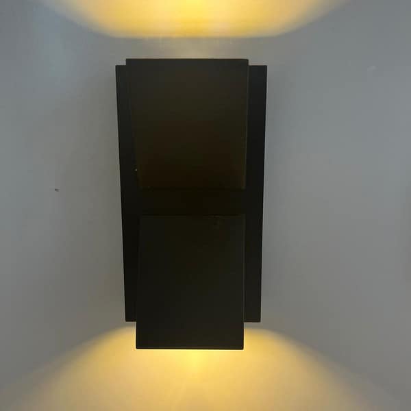 انارة خارجية جدارية اضاءة منتشرة7واط اصفر 3000k